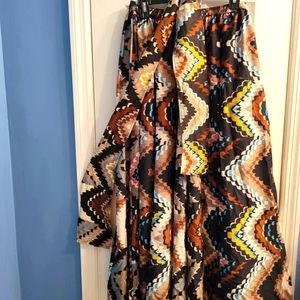 Flowy  maxi skirt! Colorful print!